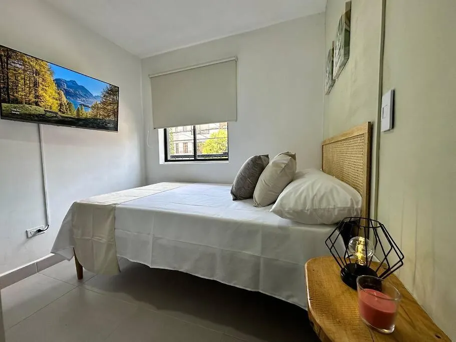 Amplia Casa Para Grupos Grandes, Comoda Y Acogedora Medellín