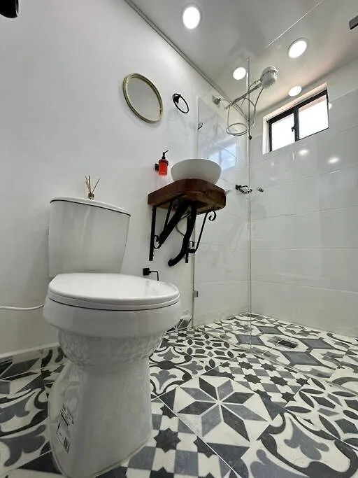 Amplia Casa Para Grupos Grandes, Comoda Y Acogedora Medellín Apartmán